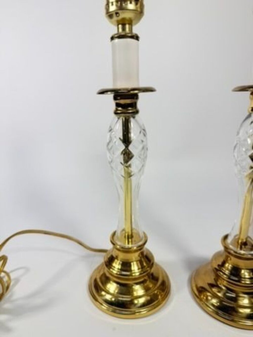 Pair Candlestick Lamps Boudoir Table Buffet Cut Crystal Brass Vintage Traditiona - Picture 9 of 16